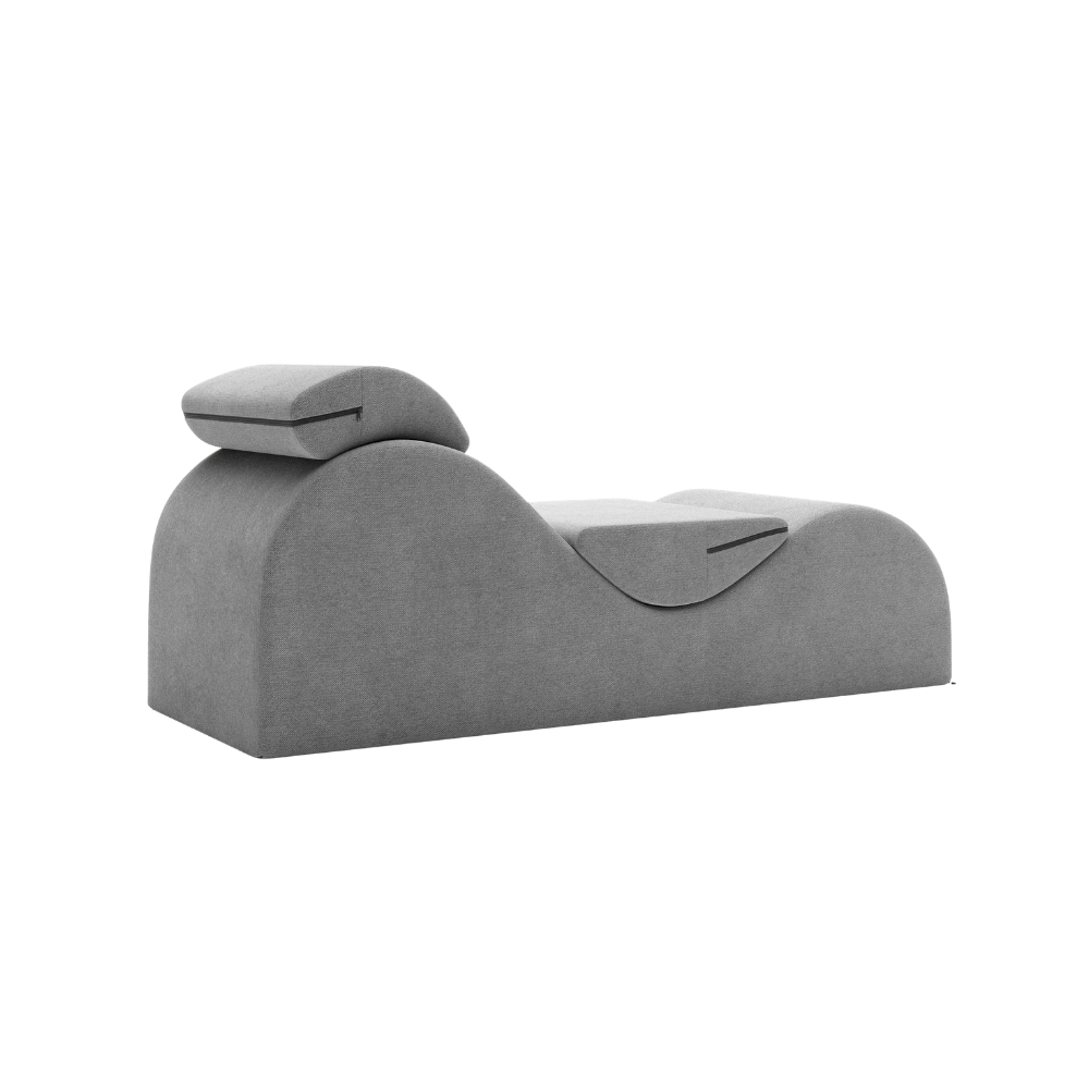 Esse Chaise